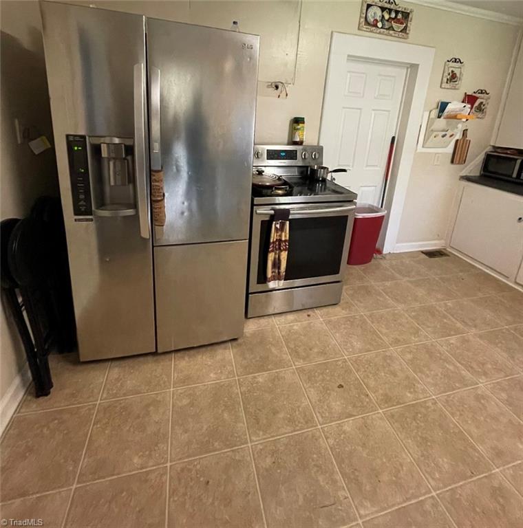 4815 Davis Road Winston-Salem, NC 27105 - Photo 12 of 14 Gallery Image 12