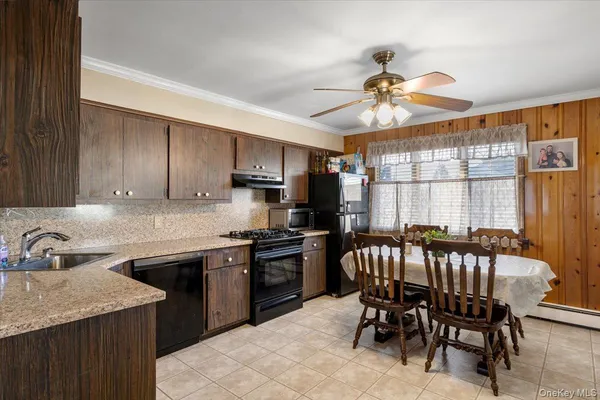 $649,888 | 299 37th Street, Lindenhurst, NY 11757