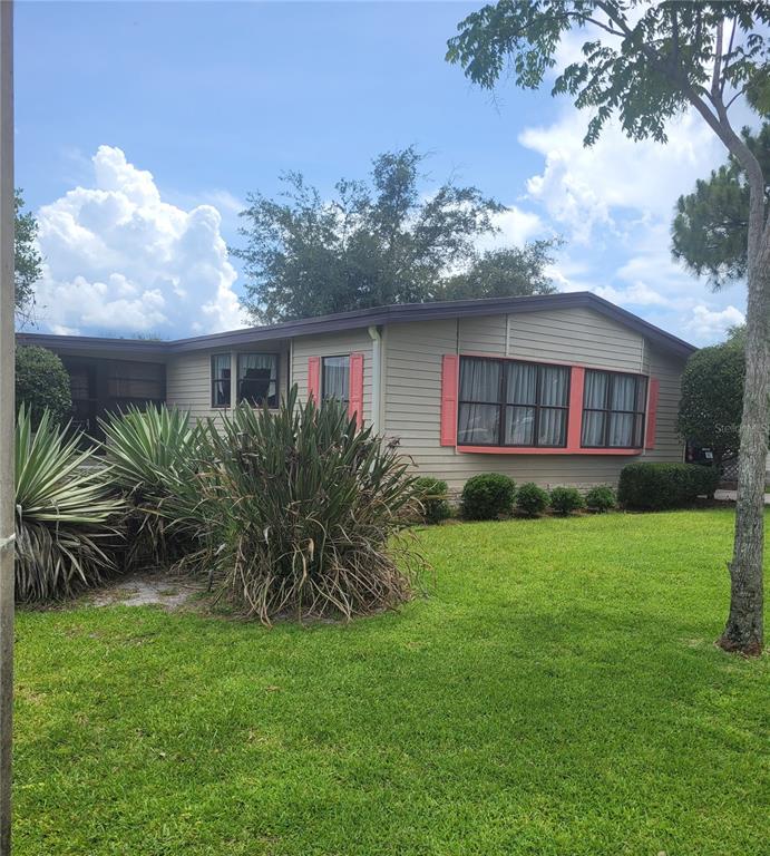 3211 Wekiva Road Tavares, FL 32778 - Photo 3 of 48