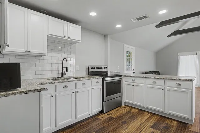 $175,000 | 232 Spring Valley, Azle, TX 76020