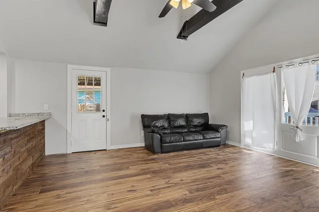 $175,000 | 232 Spring Valley, Azle, TX 76020