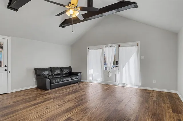 $175,000 | 232 Spring Valley, Azle, TX 76020