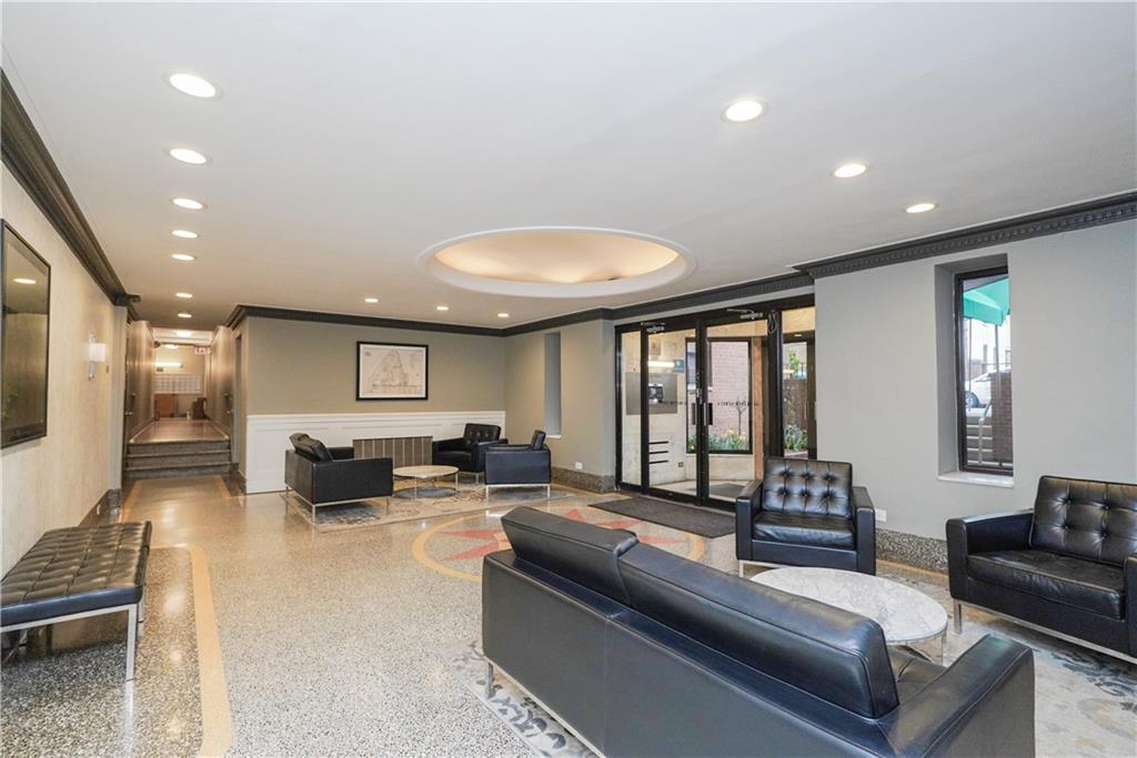61 Oliver Street, Unit 2V Brooklyn, NY 11209 - Photo 4 of 22