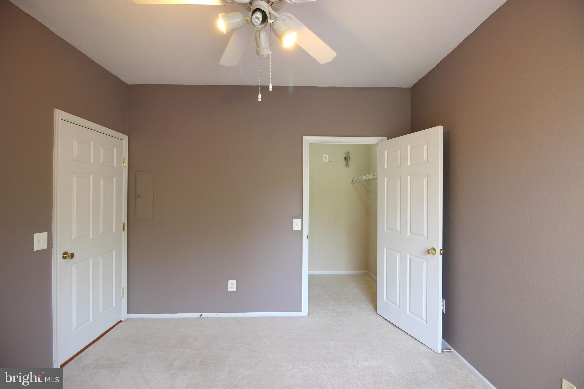 1550 Spring Gate Dr., Unit 8308 McLean, VA 22102 - Photo 10 of 17