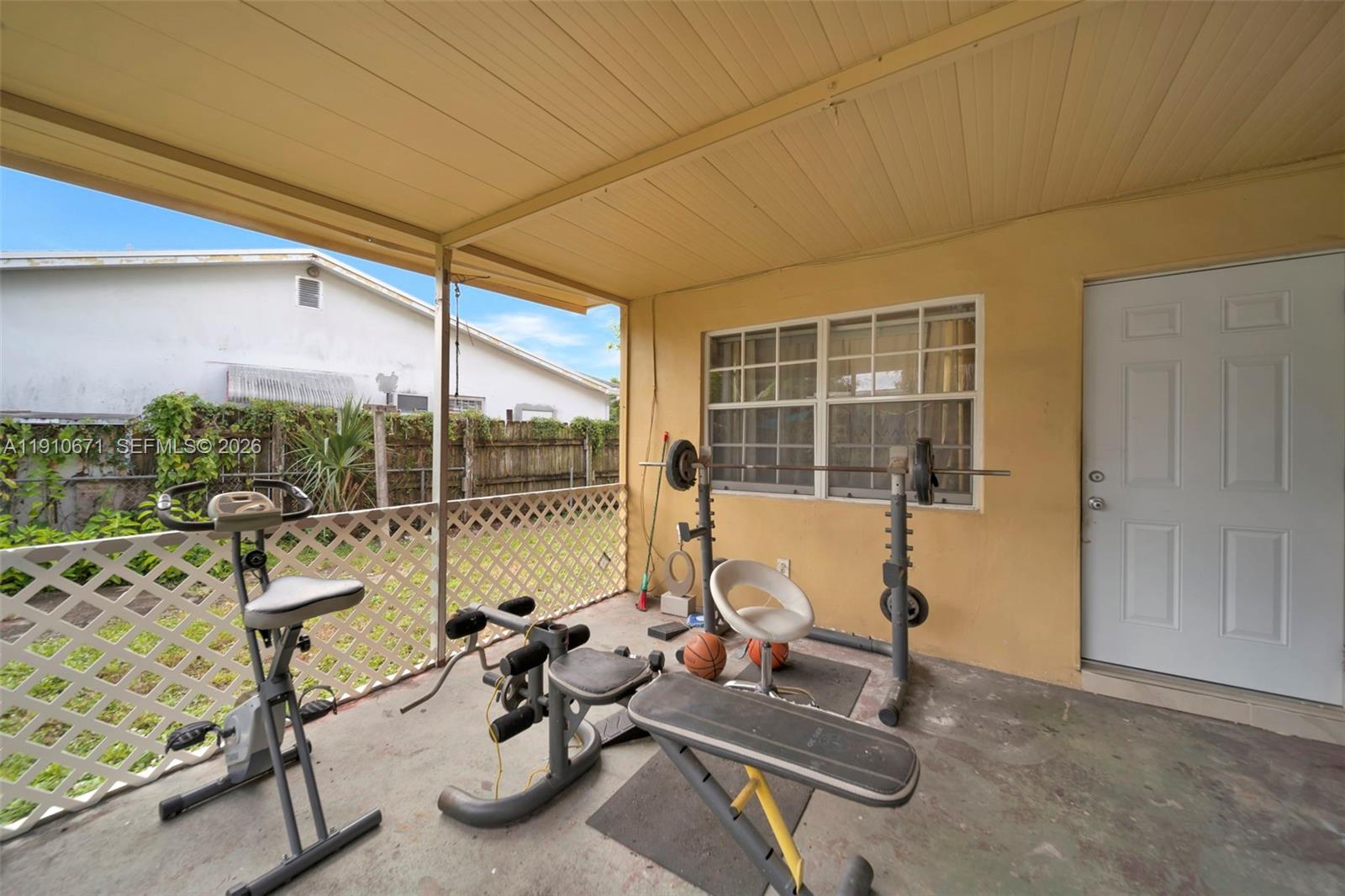 741 Southwest 2nd Court Hallandale Beach, FL 33009 - Photo 15 of 42