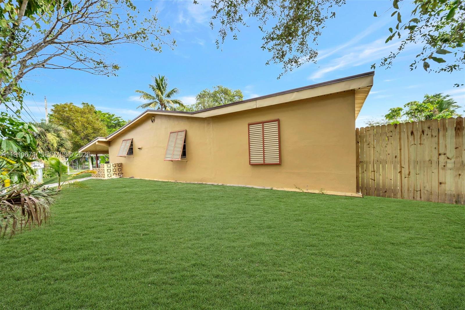 741 Southwest 2nd Court Hallandale Beach, FL 33009 - Photo 24 of 42