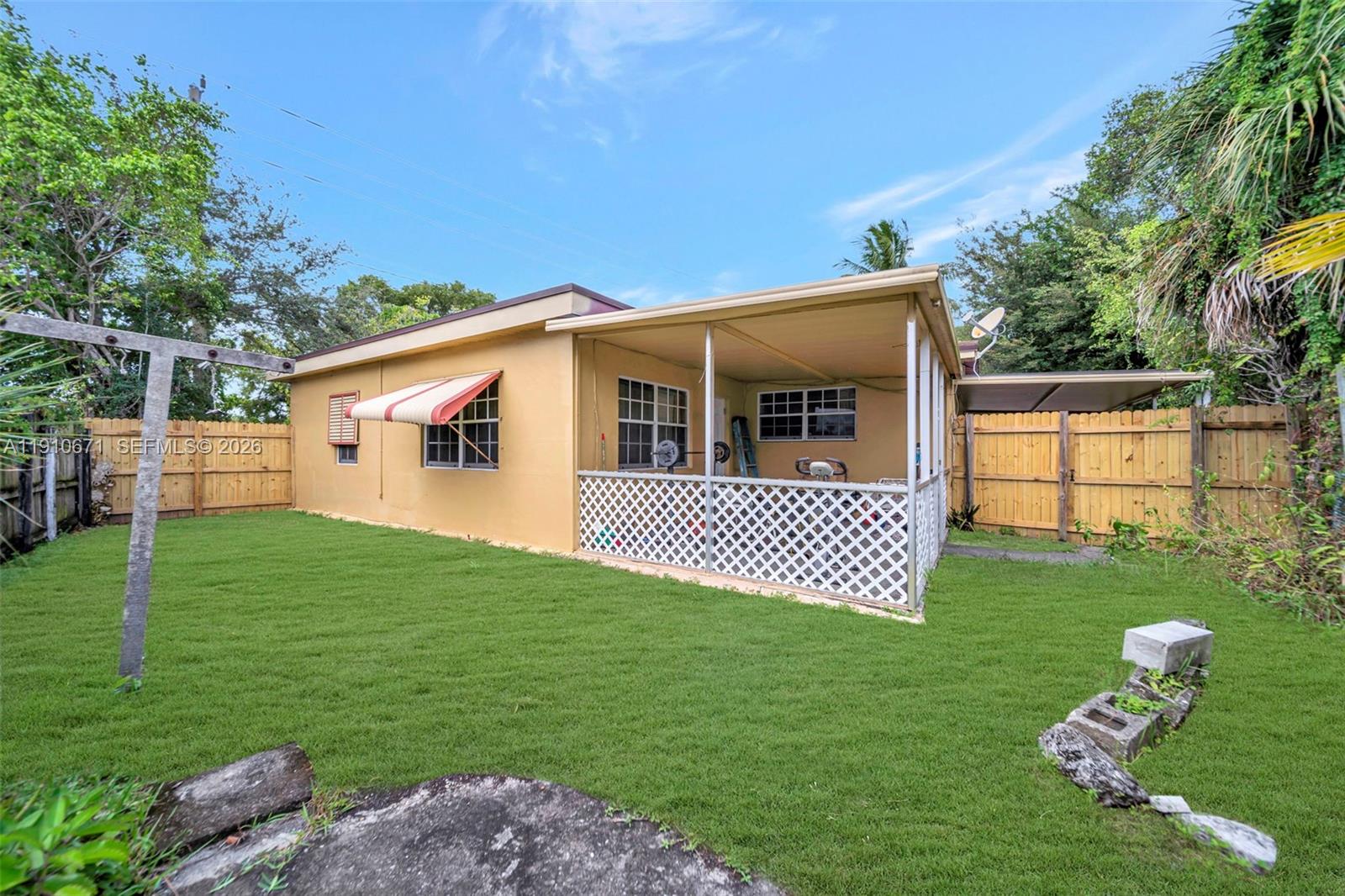 741 Southwest 2nd Court Hallandale Beach, FL 33009 - Photo 26 of 42