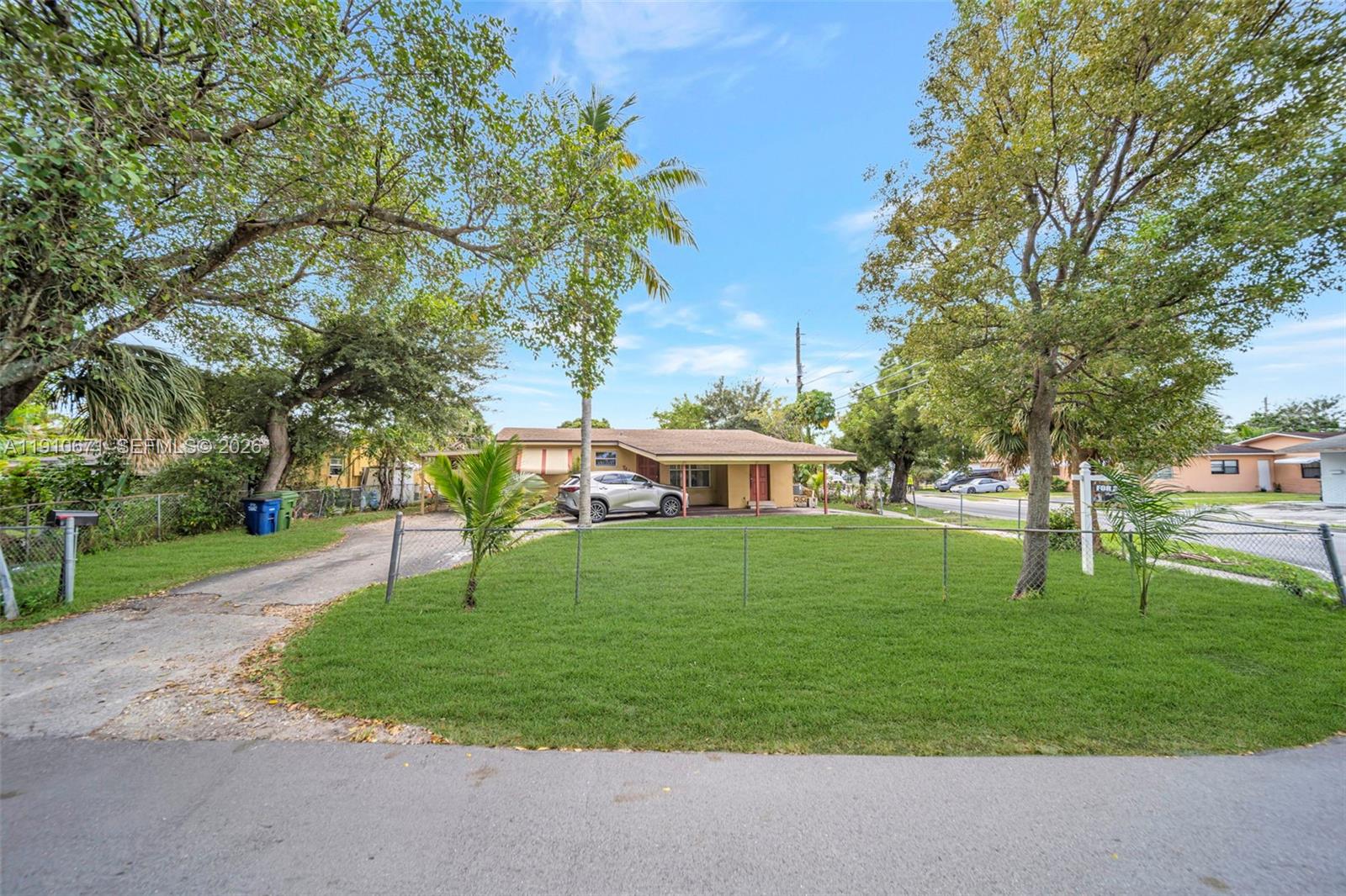 741 Southwest 2nd Court Hallandale Beach, FL 33009 - Photo 29 of 42