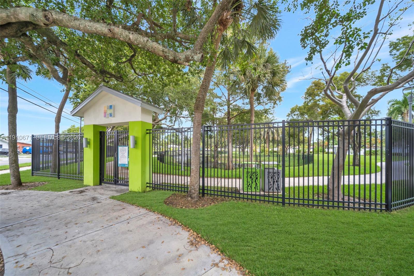 741 Southwest 2nd Court Hallandale Beach, FL 33009 - Photo 31 of 42