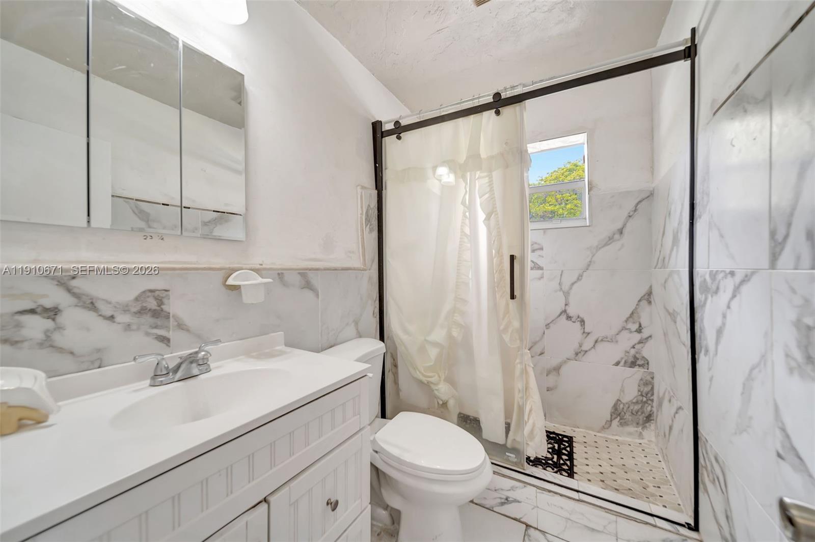 741 Southwest 2nd Court Hallandale Beach, FL 33009 - Photo 8 of 42