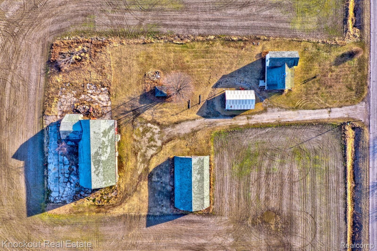 10665 South Dehmel Road Birch Run, MI 48415 - Photo 15 of 41 10665 Dehmel-13.jpg