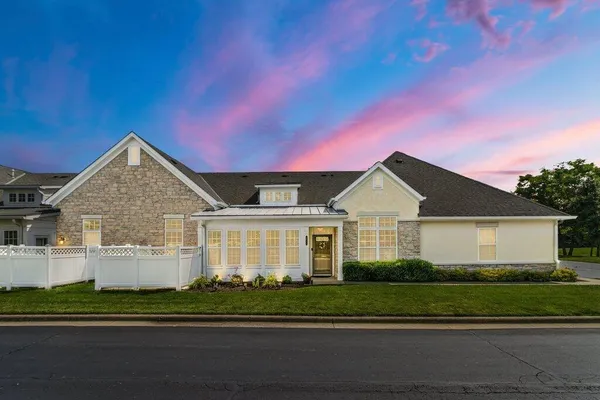 $429,900 | 2674 Scioto Station Drive, Columbus, OH 43204