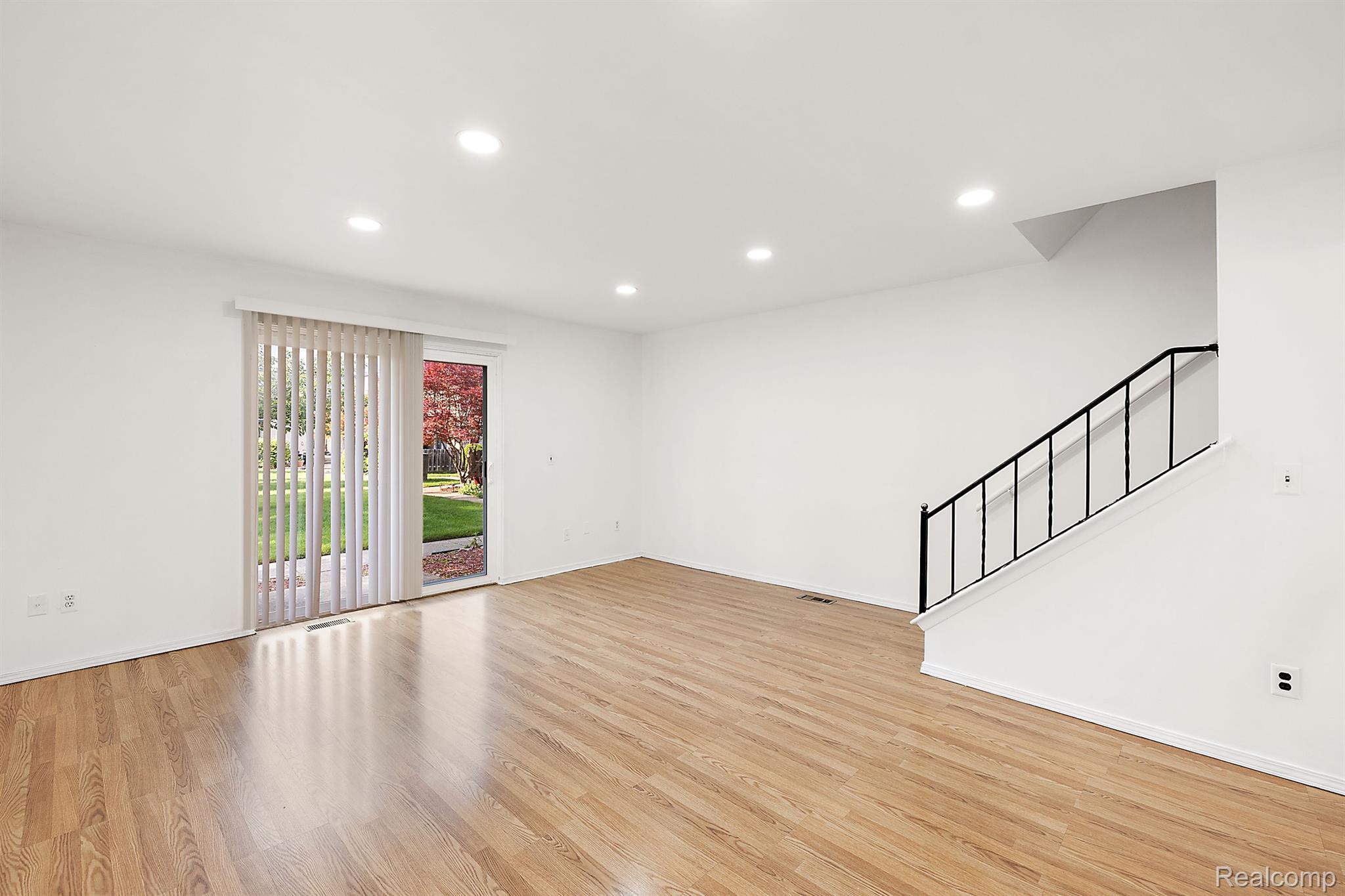 4352 15 Mile Road Sterling Heights, MI 48310 - Photo 23 of 37 Gallery Image 23