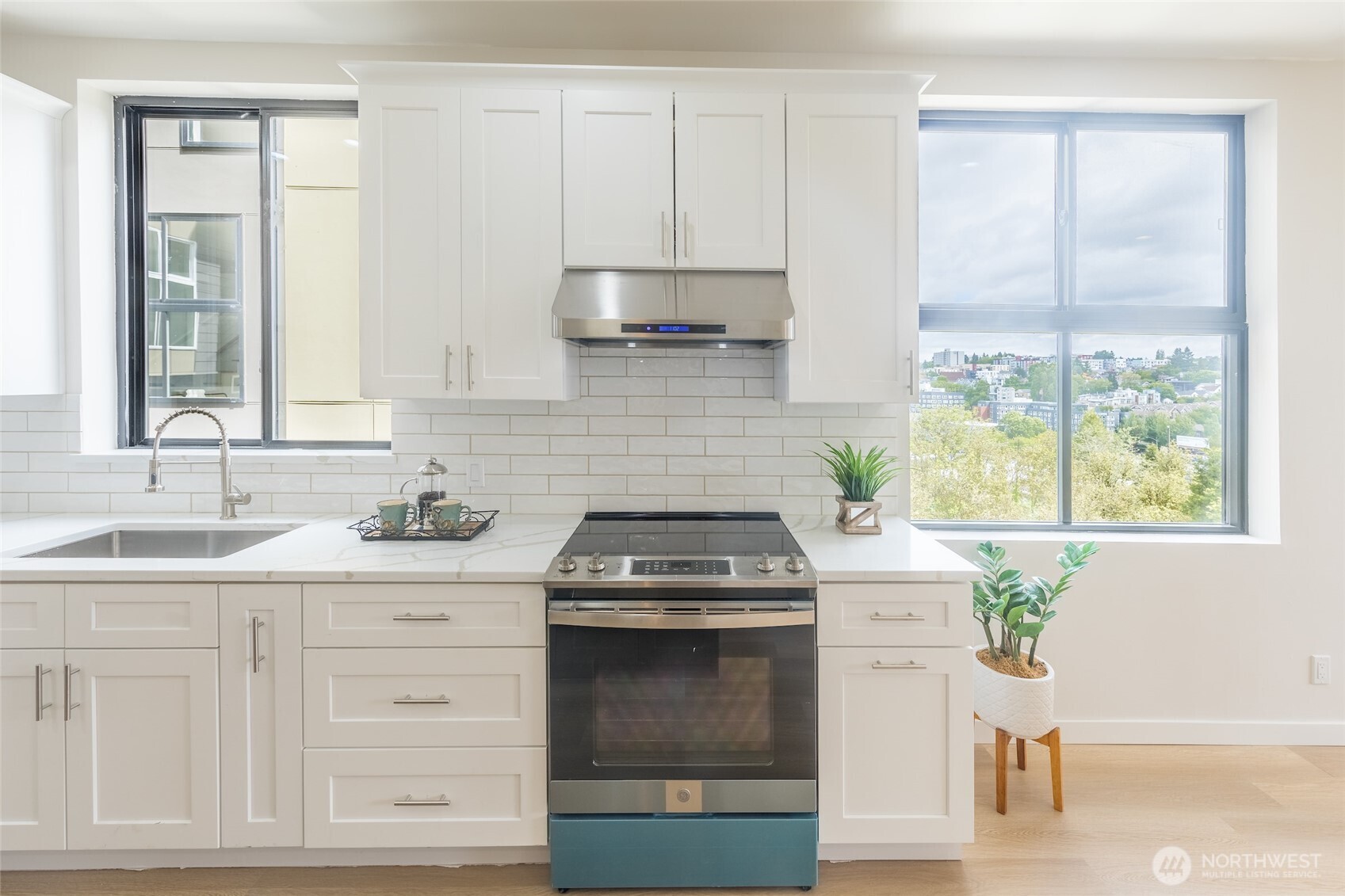 1019 Sturgus Avenue South, Unit A Seattle, WA 98144 - Photo 11 of 28