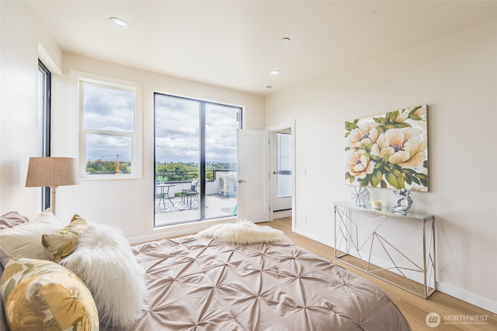 1019 Sturgus Avenue South, Unit A Seattle, WA 98144 - Photo 13 of 28