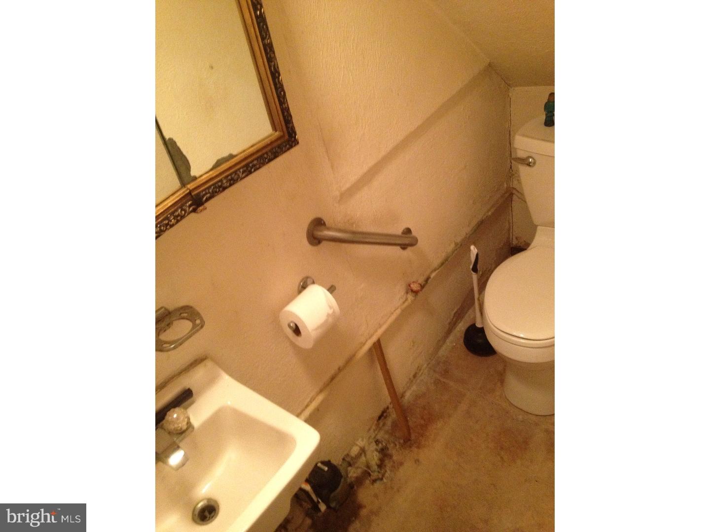 4278 Lawnside Road Philadelphia, PA 19154 - Photo 19 of 20 Gallery Image 19