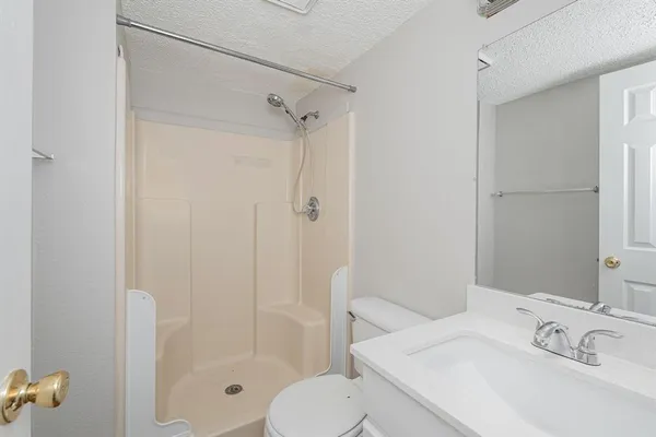$1,600 | 900 South Tennessee Street, Unit 13, McKinney, TX 75069