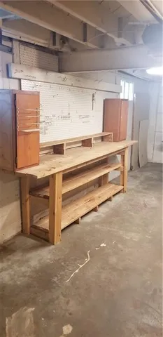 $172,000 | 1211 South Osage Street, Independence, MO 64055