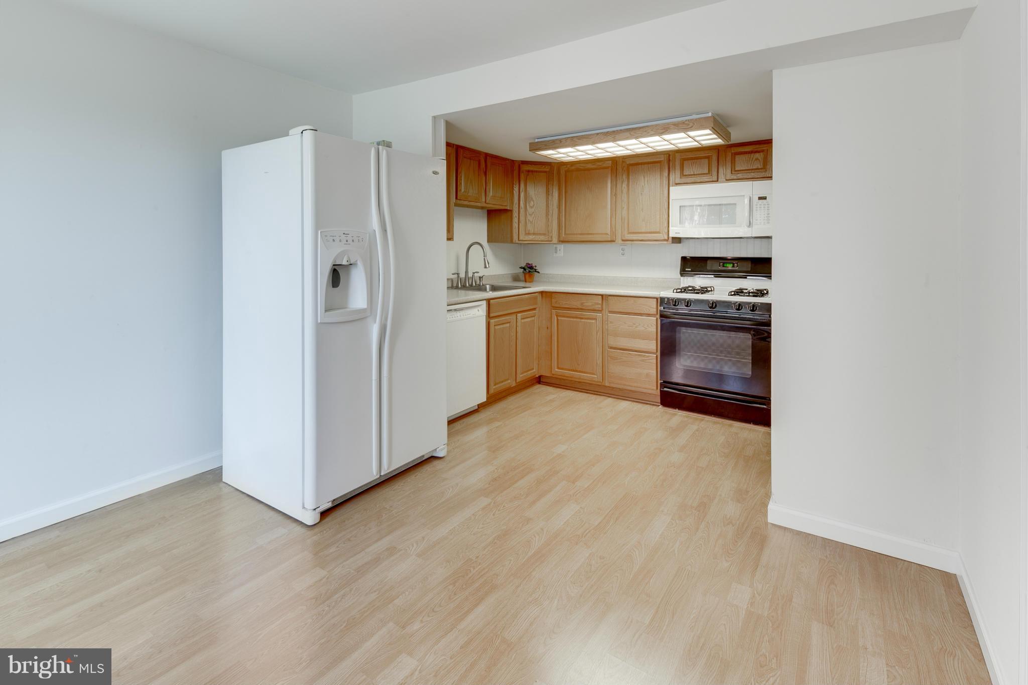 8964 Footed Ridge Columbia, MD 21045 - Photo 4 of 30 Dining Room
