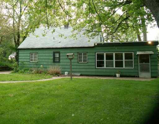 2910 Locust Road South Bend, IN 46614 - Photo 11 of 12 Gallery Image 11
