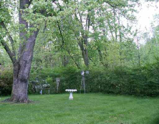 2910 Locust Road South Bend, IN 46614 - Photo 10 of 12 Gallery Image 10