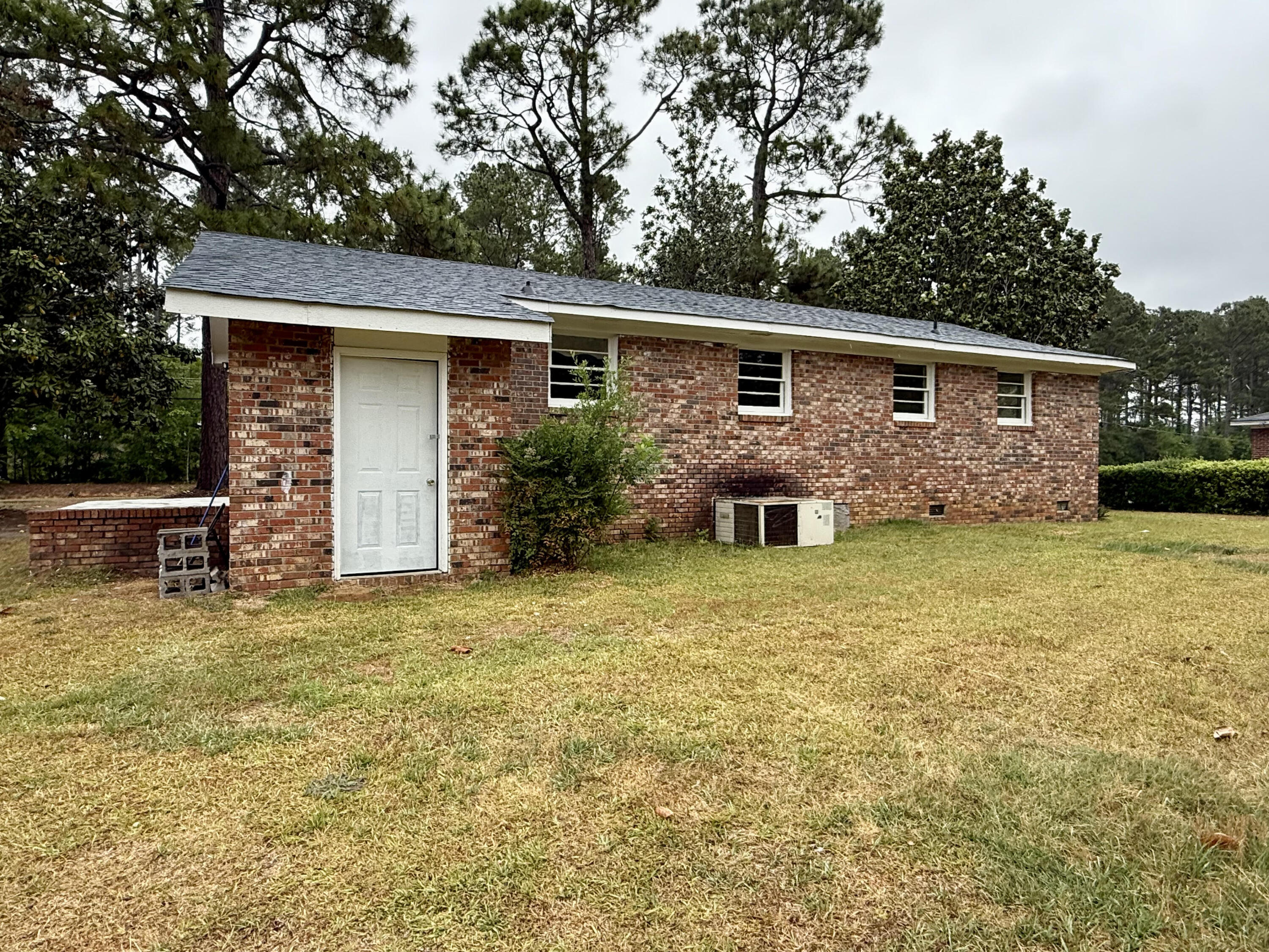 517 Winningham Road Orangeburg, SC 29118 - Photo 2 of 9 Exterior