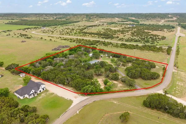 $349,500 | 6677 County Road 2008, Glen Rose, TX 76043