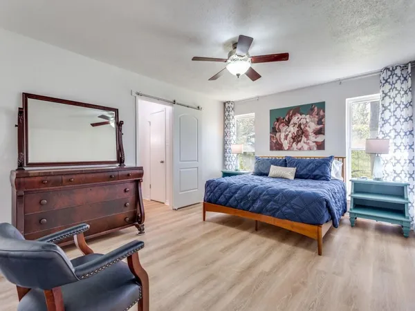 $2,450 | 2310 Oakwood Lane, Arlington, TX 76012