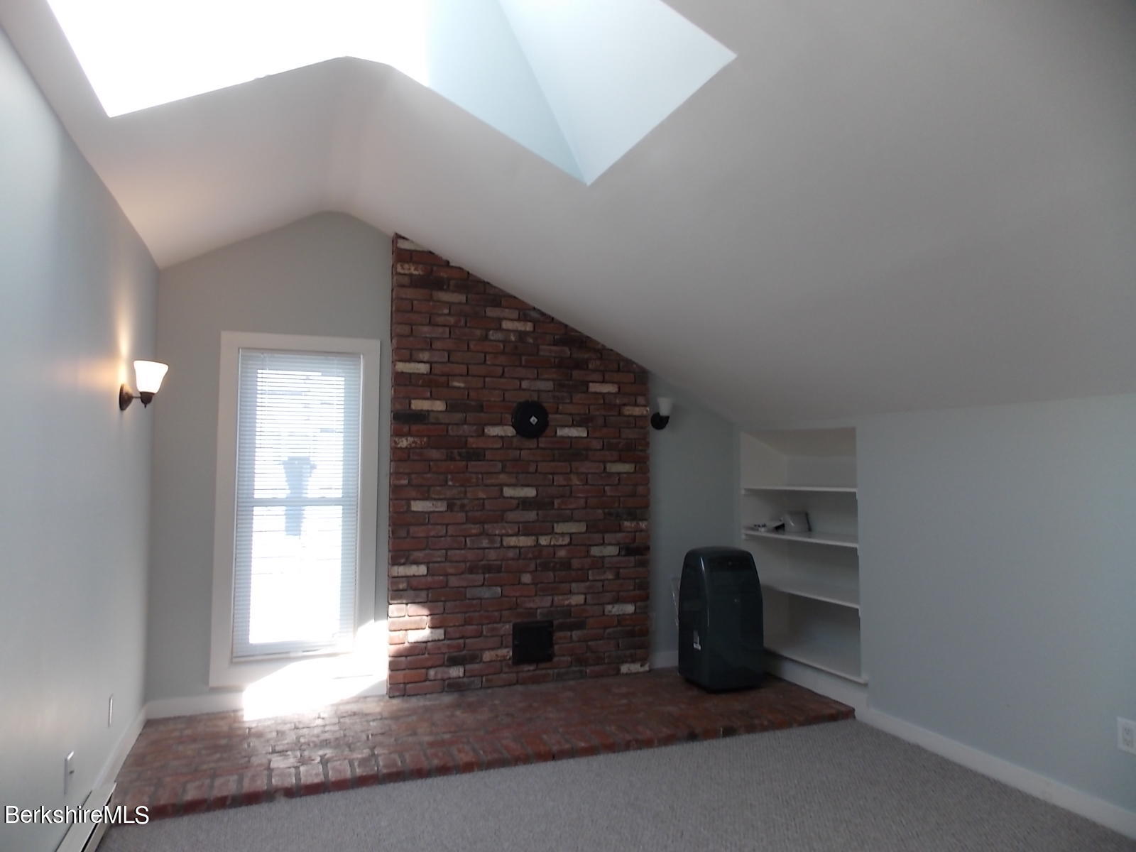 2 Wallace Road, Unit 2W Stockbridge, MA 01262 - Photo 17 of 36 bed2