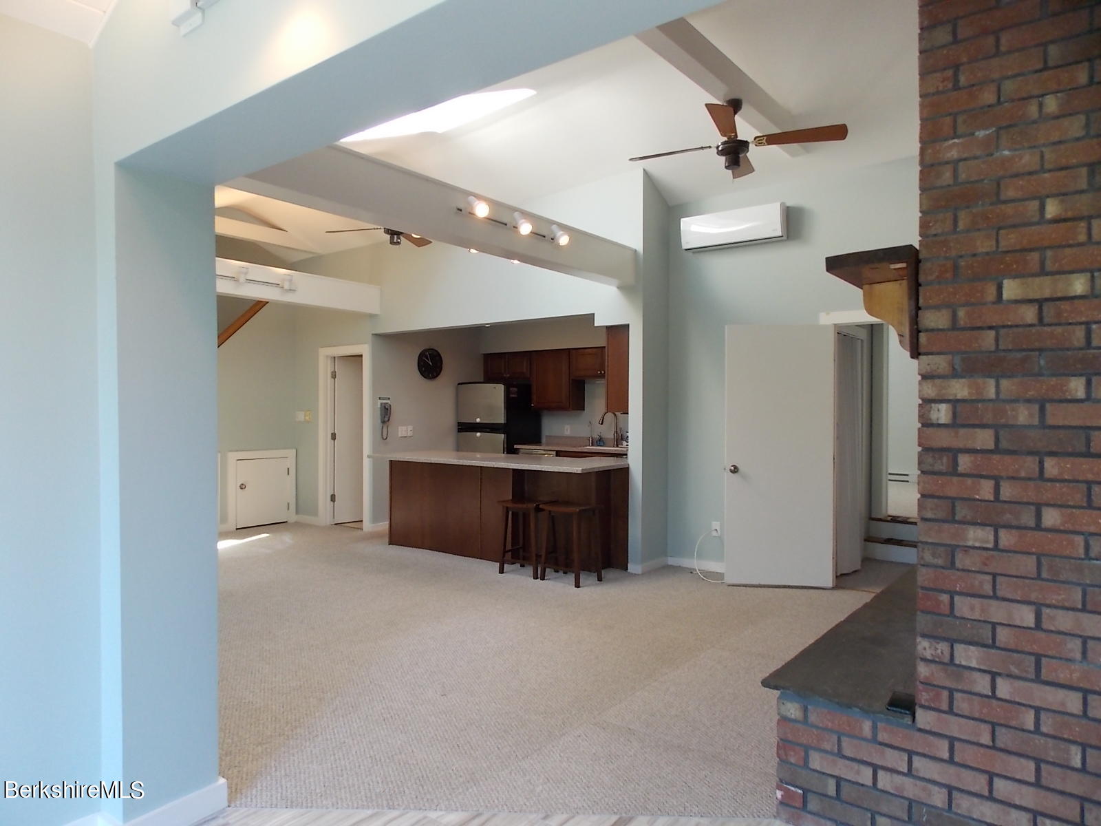 2 Wallace Road, Unit 2W Stockbridge, MA 01262 - Photo 7 of 36 nook to great room