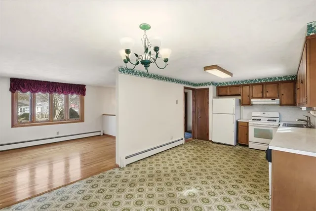 $480,000 | 7 Hidden Valley Lane, Lincoln, RI 02865