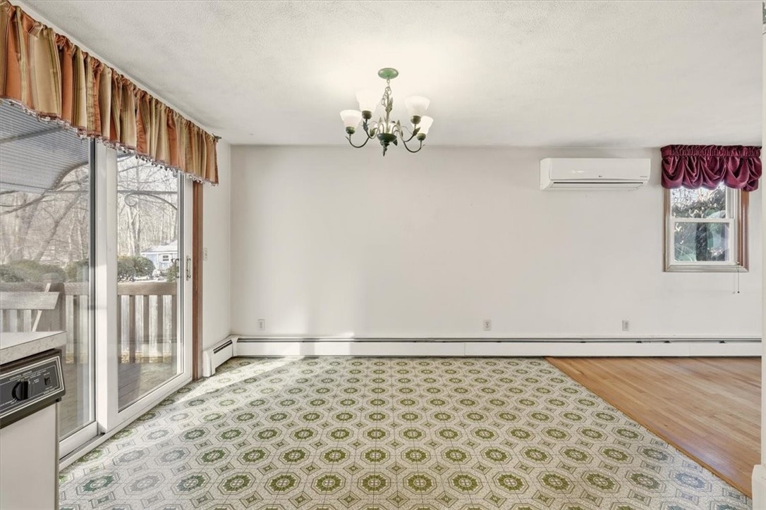 7 Hidden Valley Lane Lincoln, RI 02865 - Photo 14 of 40