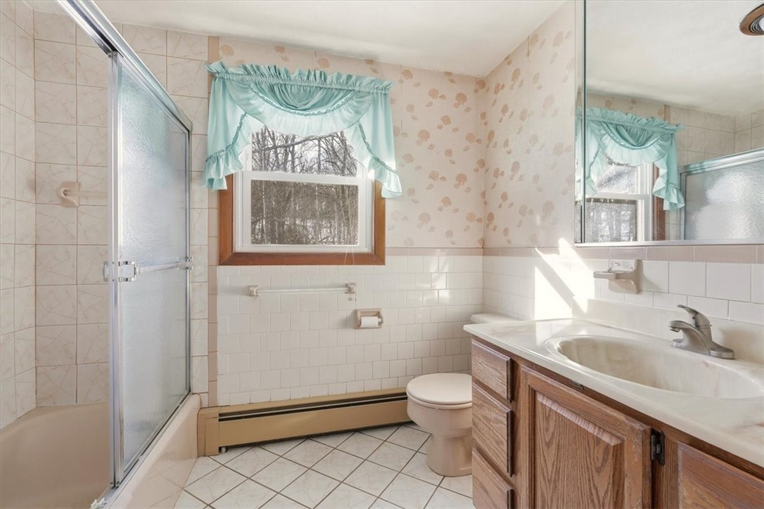 7 Hidden Valley Lane Lincoln, RI 02865 - Photo 17 of 40