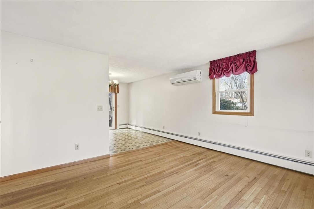 7 Hidden Valley Lane Lincoln, RI 02865 - Photo 7 of 40