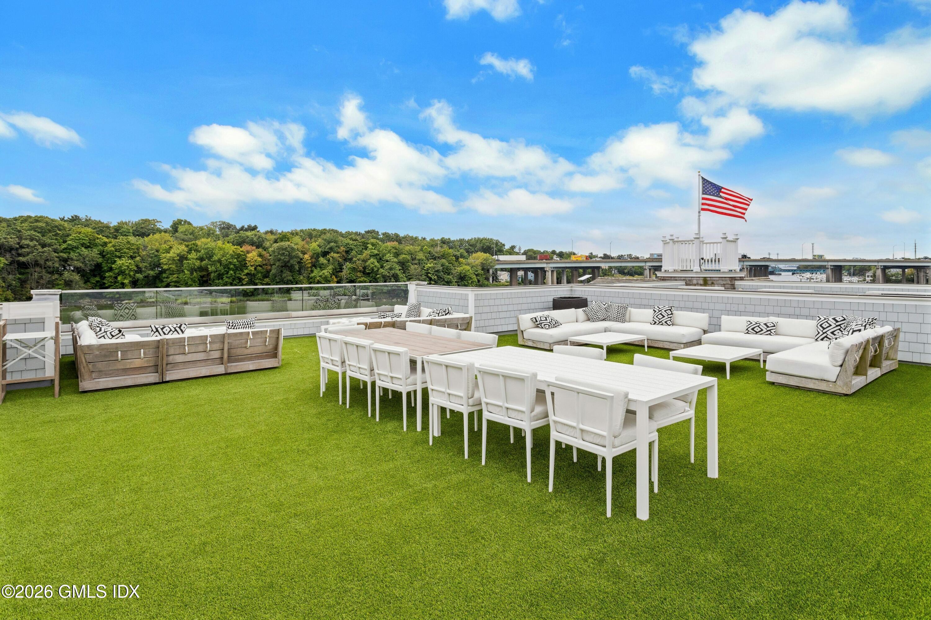 89 River Road, Unit 304 Cos Cob, CT 06807 - Photo 22 of 35 023-496340-_X0A0350_14820848