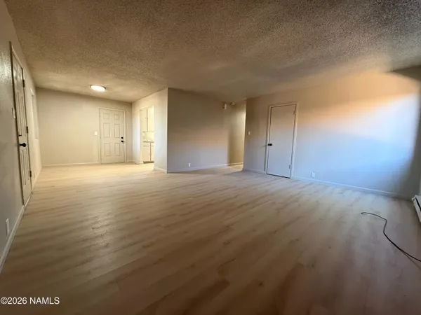 $1,600 | 817 West Gilmore Street, Unit B, Winslow, AZ 86047