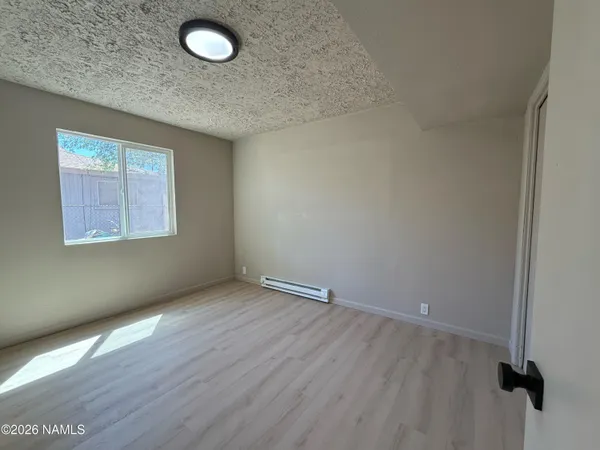$1,600 | 817 West Gilmore Street, Unit B, Winslow, AZ 86047