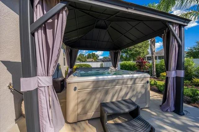 $460,000 | 8598 Southwest 59th Terrace, Ocala, FL 34476