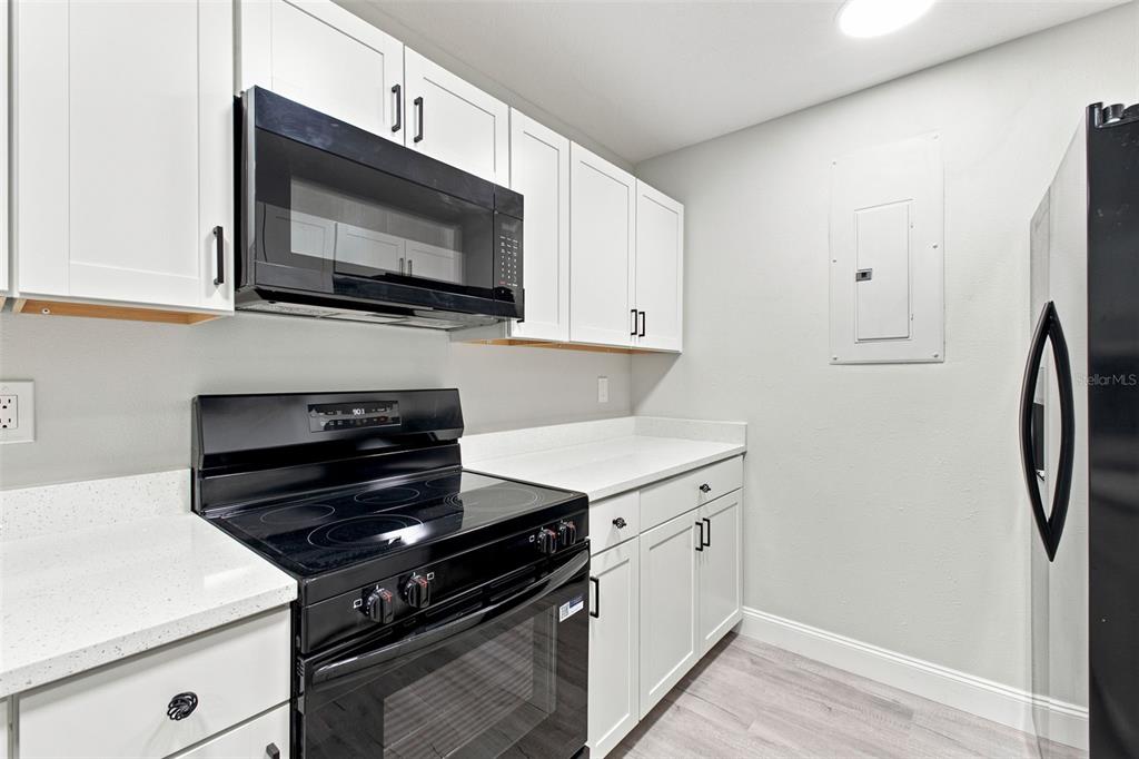7178 Holiday Drive Spring Hill, FL 34606 - Photo 7 of 26