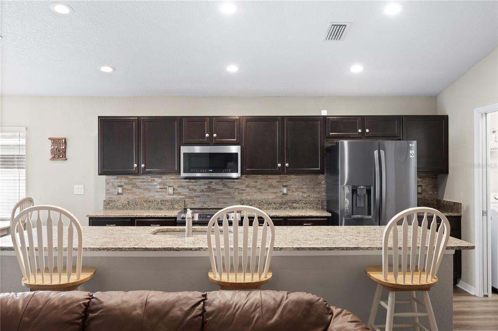 719 Vineyard Reserve Court Seffner, FL 33584 - Photo 13 of 55