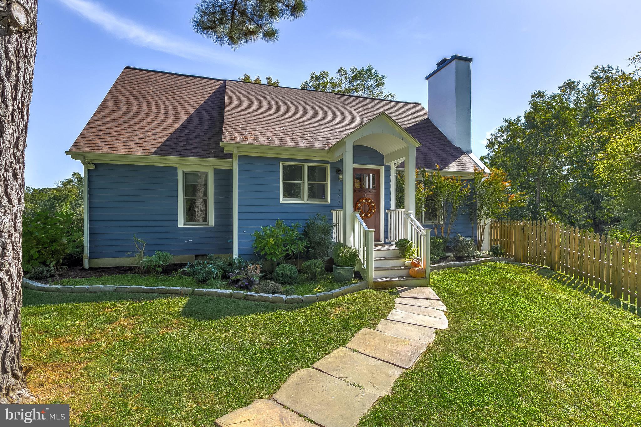 397 Forest Beach Road Annapolis, MD 21409 - Photo 2 of 116