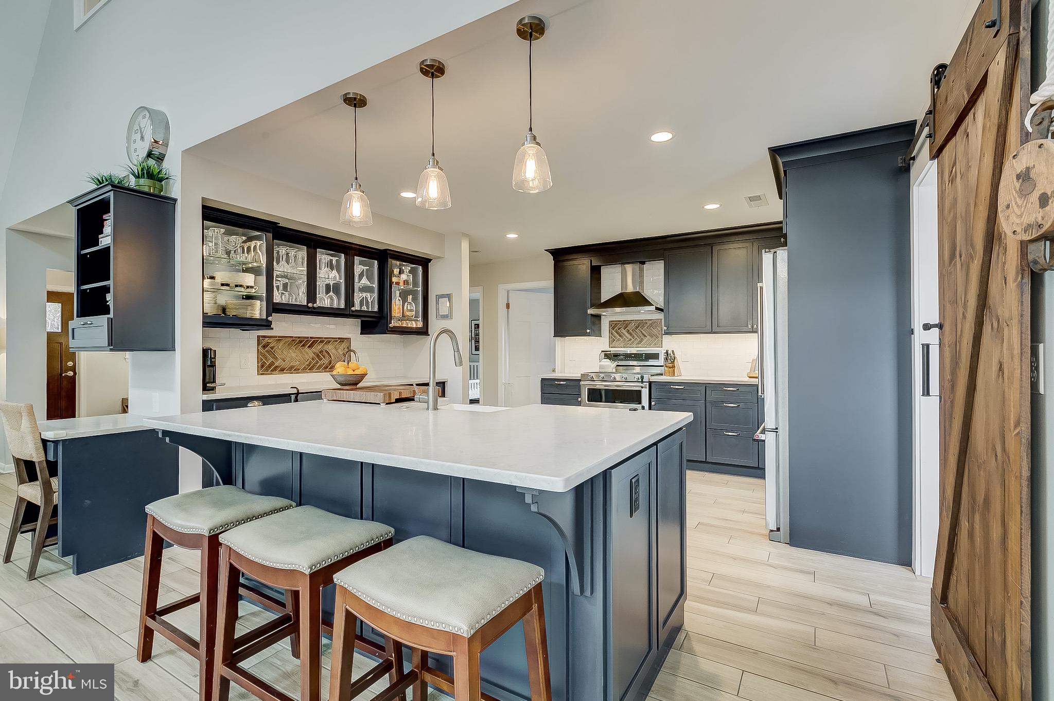397 Forest Beach Road Annapolis, MD 21409 - Photo 14 of 116