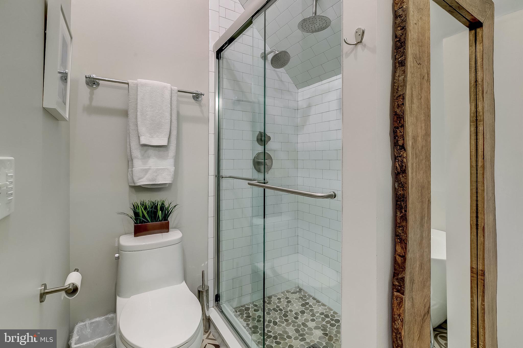 397 Forest Beach Road Annapolis, MD 21409 - Photo 36 of 116