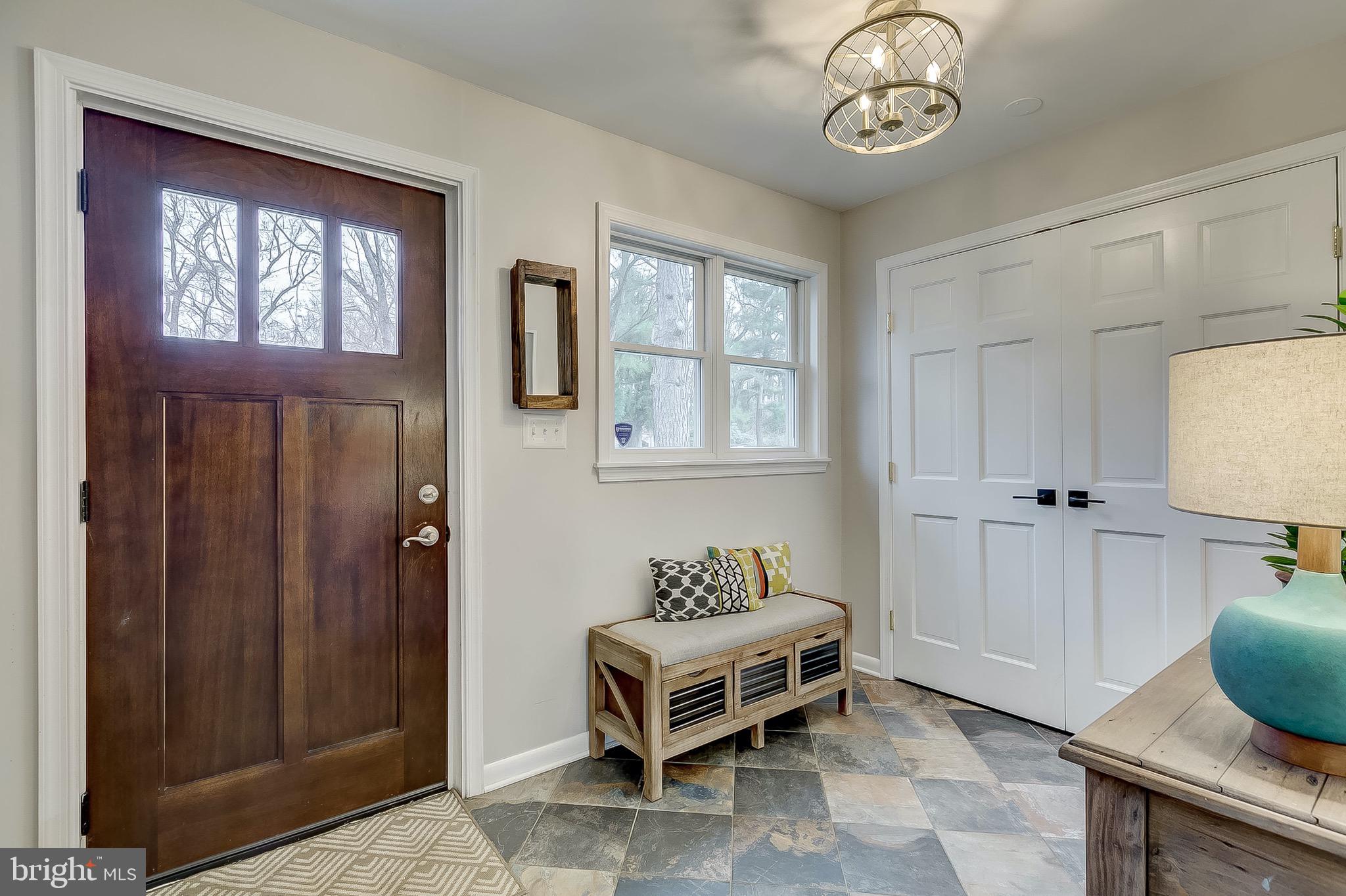 397 Forest Beach Road Annapolis, MD 21409 - Photo 6 of 116