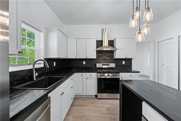 $1,950 | 1035 Astor Avenue Southwest, Atlanta, GA 30310