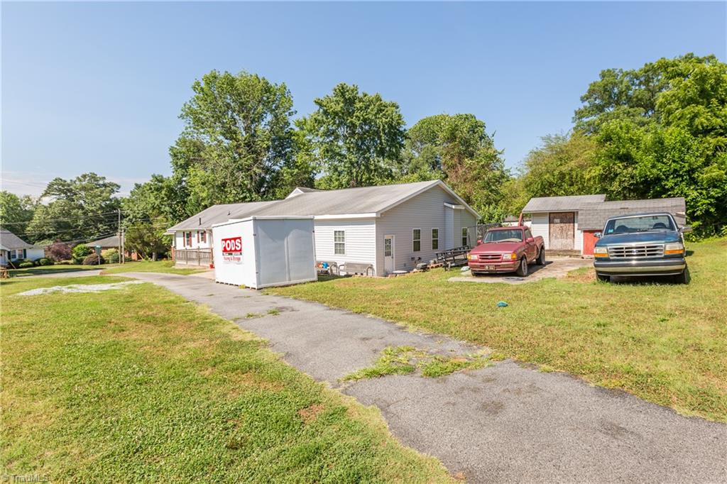 697 Salisbury Ridge Road Winston-Salem, NC 27127 - Photo 35 of 43 Gallery Image 35