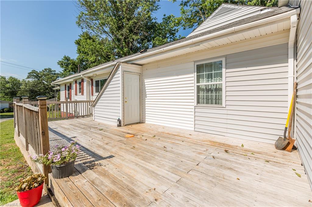 697 Salisbury Ridge Road Winston-Salem, NC 27127 - Photo 39 of 43 Gallery Image 39
