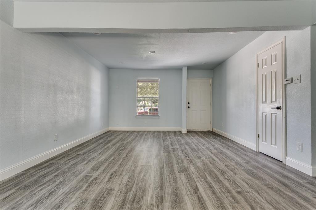 1602 Pilot Way Garland, TX 75040 - Photo 2 of 12