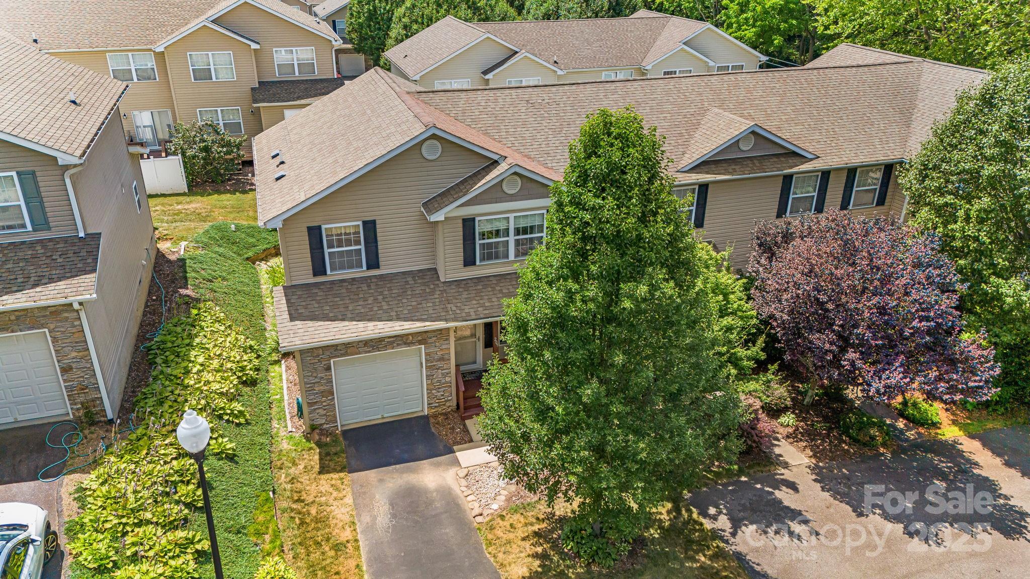 207 Pembrook Road Swannanoa, NC 28778 - Photo 17 of 19 Gallery Image 17
