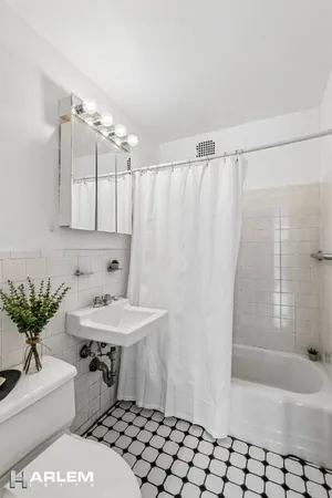 $610,000 | 195 Willoughby Avenue, Unit 305 | Clinton Hill
